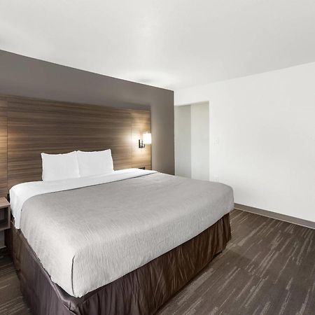 Quality Inn Near Seaworld - Lackland San Antonio Exterior photo