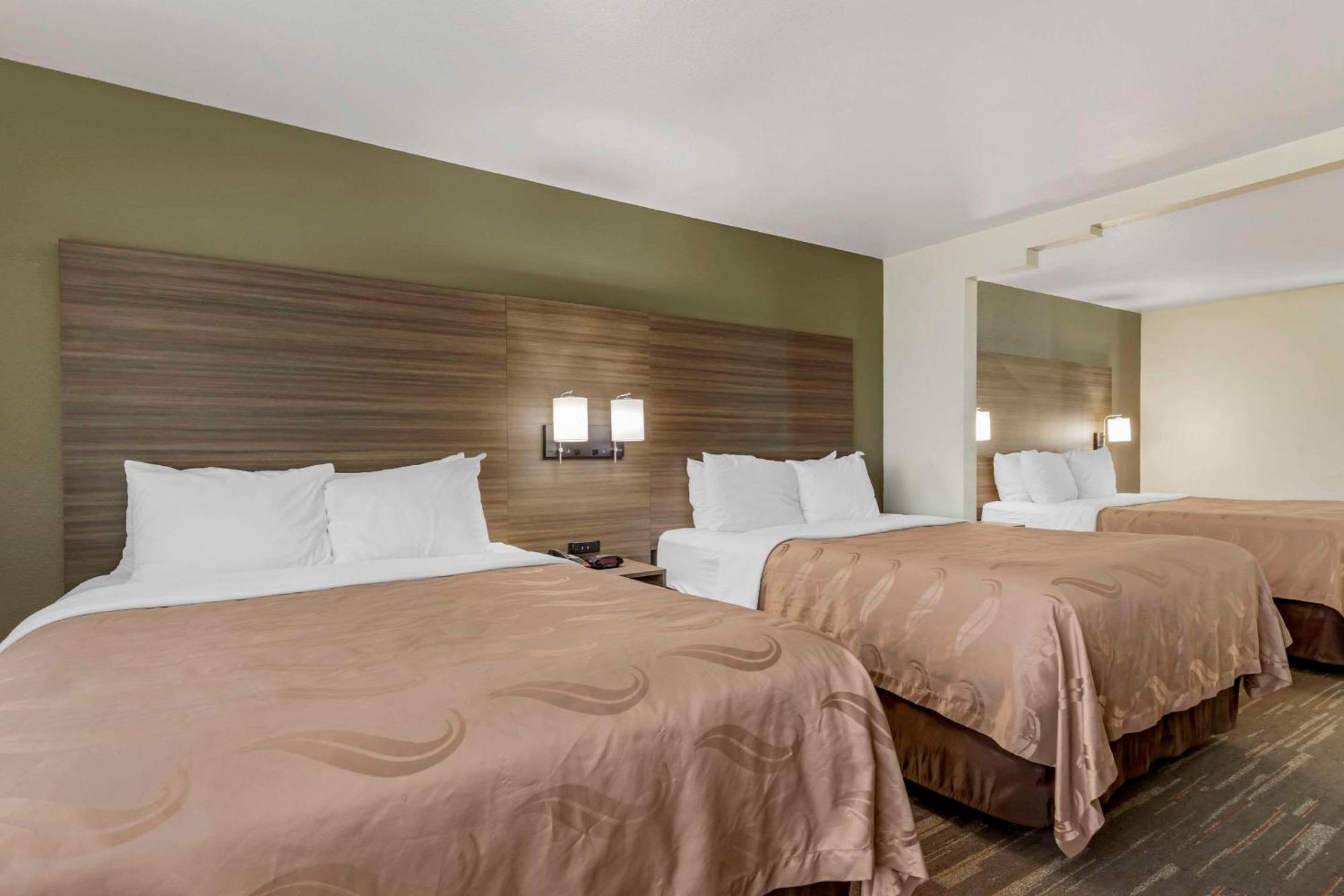Quality Inn Near Seaworld - Lackland San Antonio Exterior photo