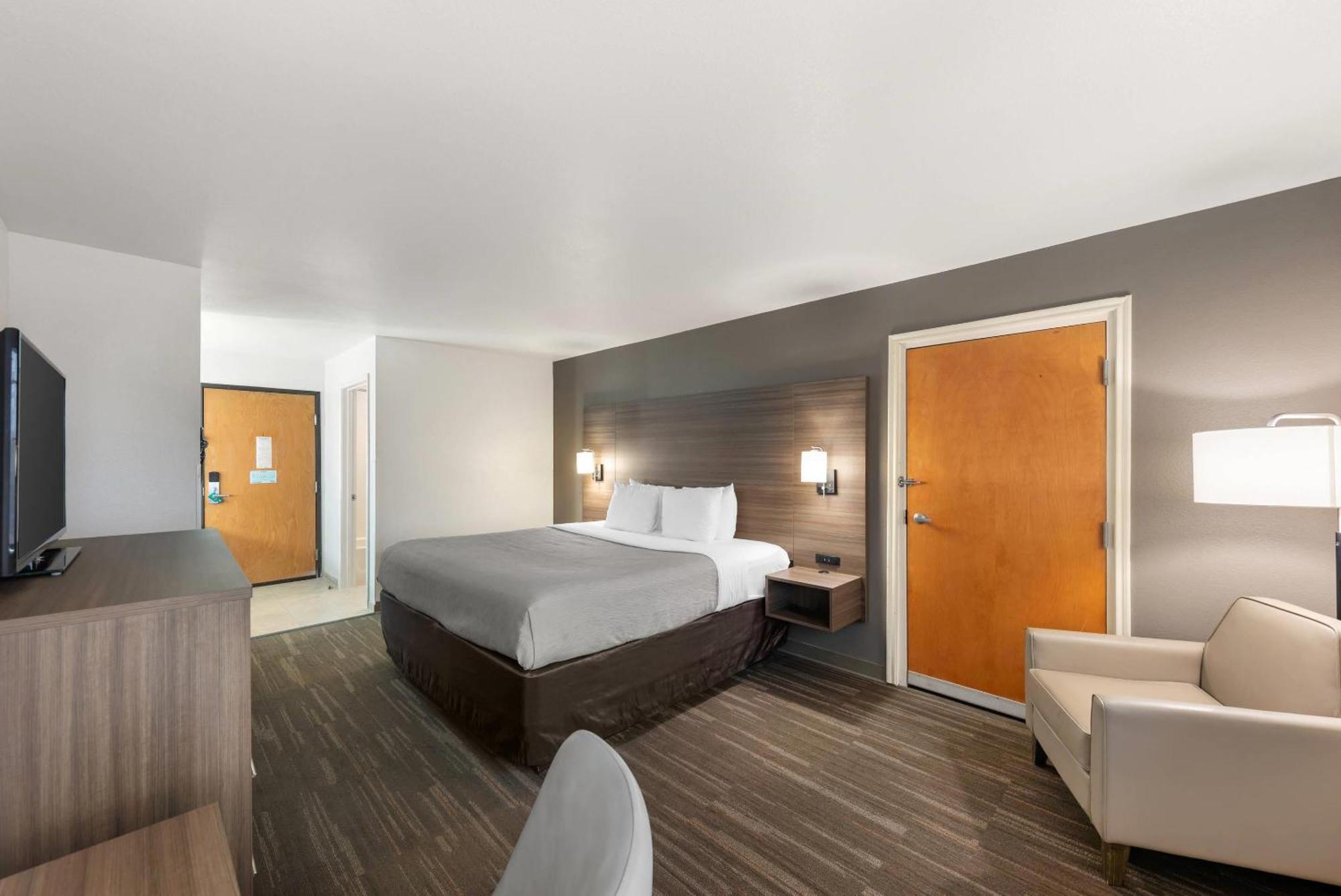 Quality Inn Near Seaworld - Lackland San Antonio Exterior photo